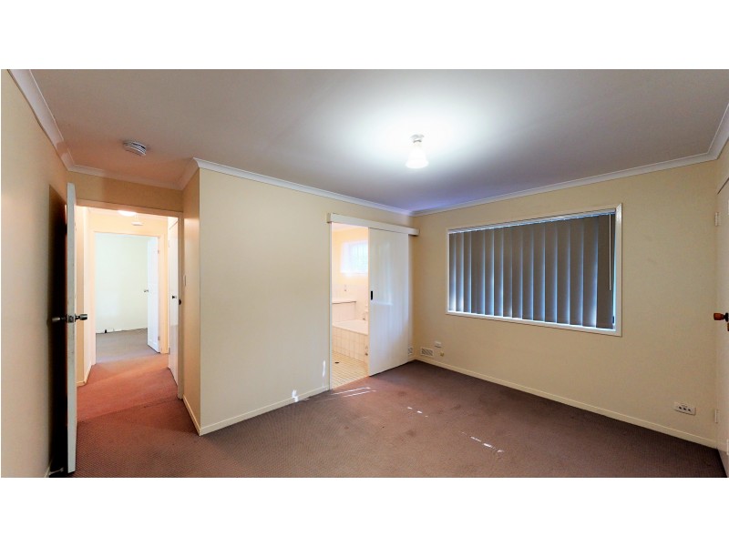 10 Woodcroft Court, Kallangur QLD 4503