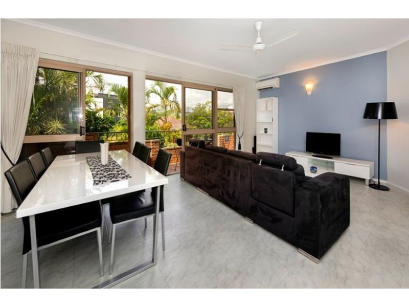 7/8 Carr Street, St Lucia QLD 4067