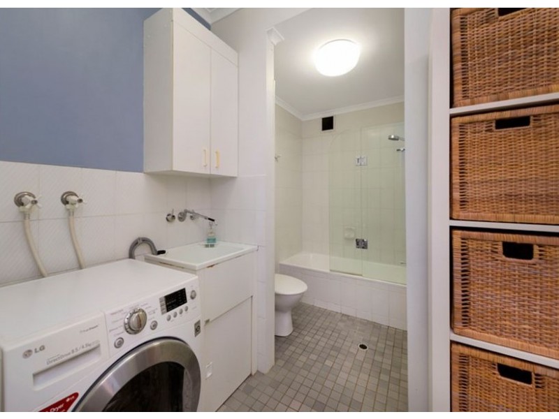 7/8 Carr Street, St Lucia QLD 4067