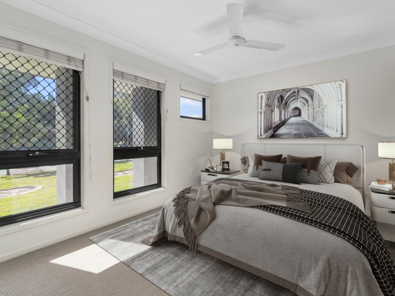 32 Blackwell Street, Hillcrest QLD 4118