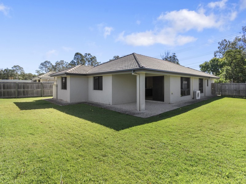 32 Blackwell Street, Hillcrest QLD 4118