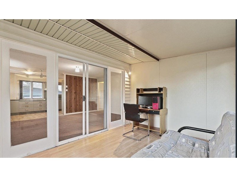 12 Jean Street, Woodridge QLD 4114