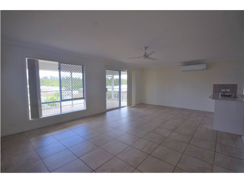 18 Fantail Avenue, Redbank Plains QLD 4301
