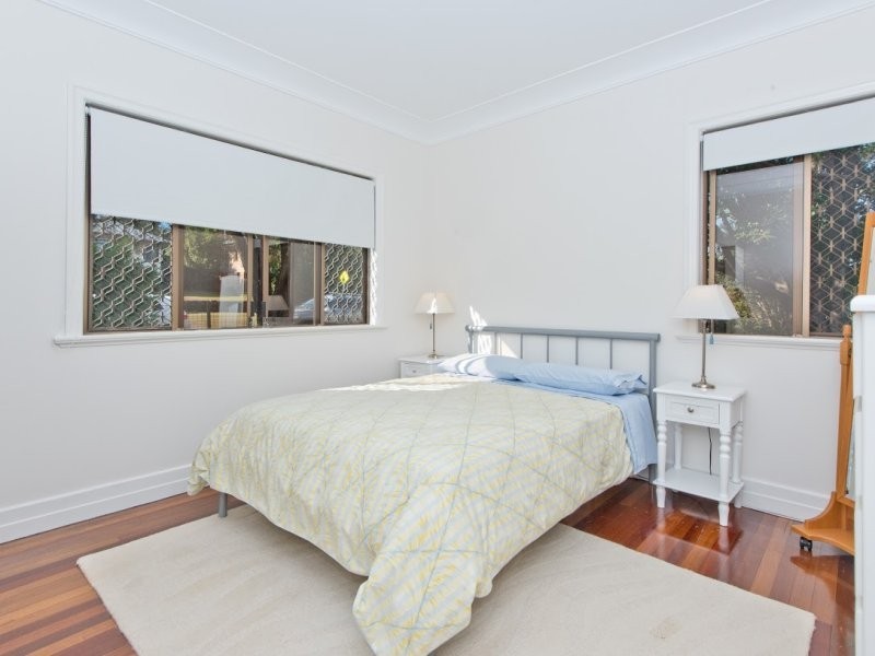 32 Thuruna Street, Stafford QLD 4053