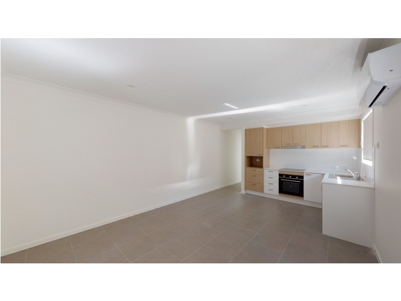 2/29 Farmer Place, Park Ridge QLD 4125