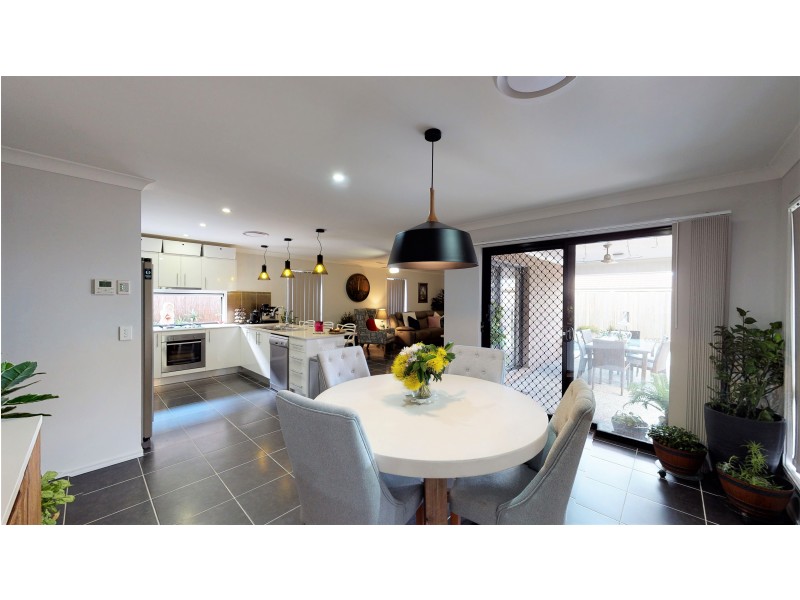 127 Mount Kaputar Avenue, Fitzgibbon QLD 4018