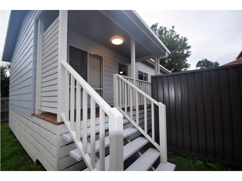 18a Eromba Crescent, Ferny Hills QLD 4055