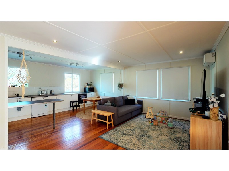 32 Newman Street, Gailes QLD 4300