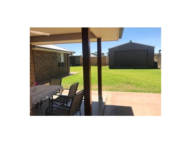 6 Lacey Avenue, Dubbo NSW 2830