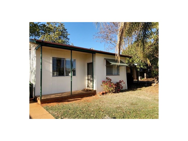 12 Trelanvean Street, Dubbo NSW 2830