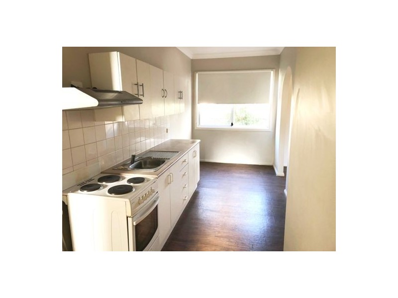 12 Trelanvean Street, Dubbo NSW 2830