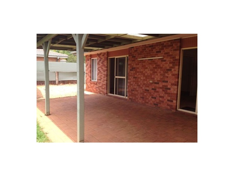 75 Birch Avenue, Dubbo NSW 2830