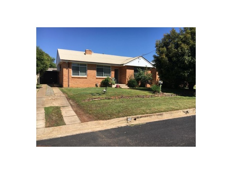47 Bennett Street, Dubbo NSW 2830