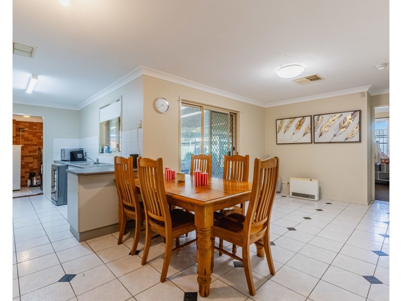 34 Meadowbank Drive, Dubbo NSW 2830