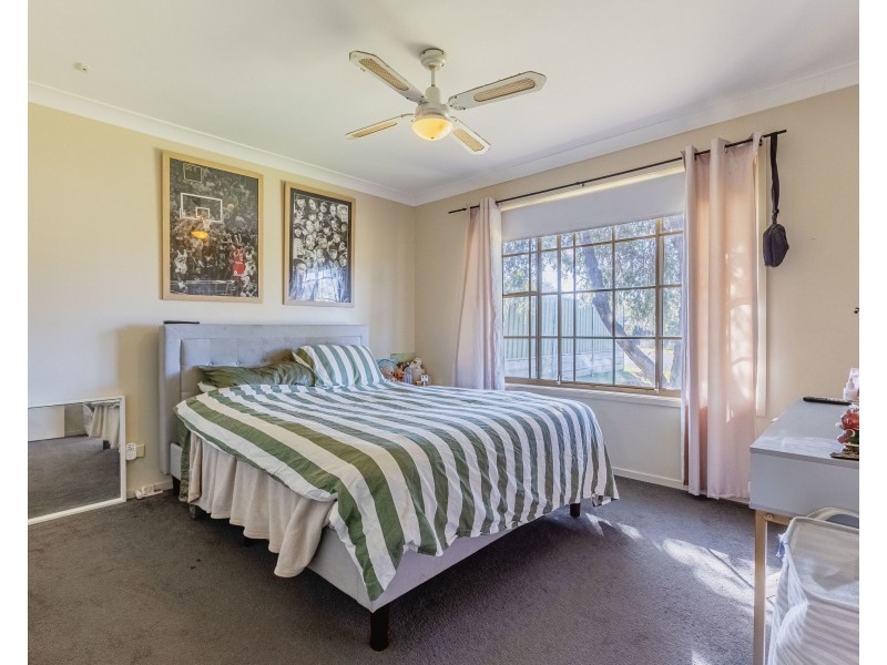 34 Meadowbank Drive, Dubbo NSW 2830
