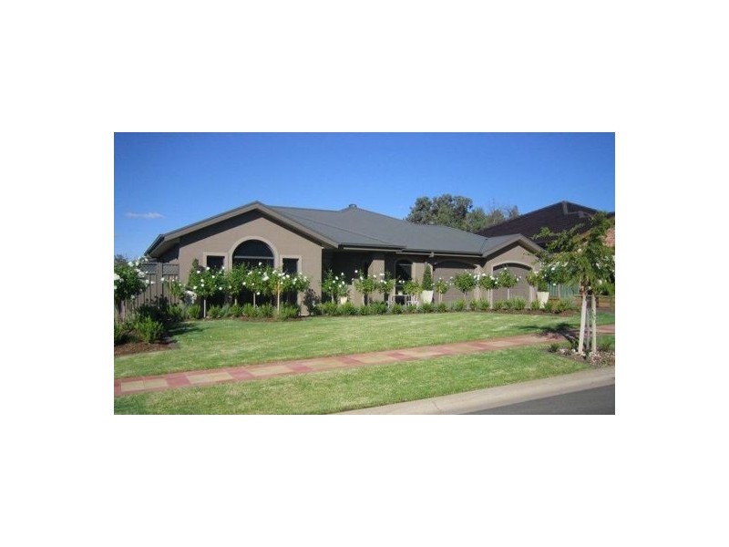 58 St Andrews Drive, Dubbo NSW 2830