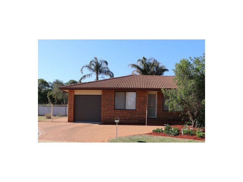 2/3 Nelson Place, Dubbo NSW 2830