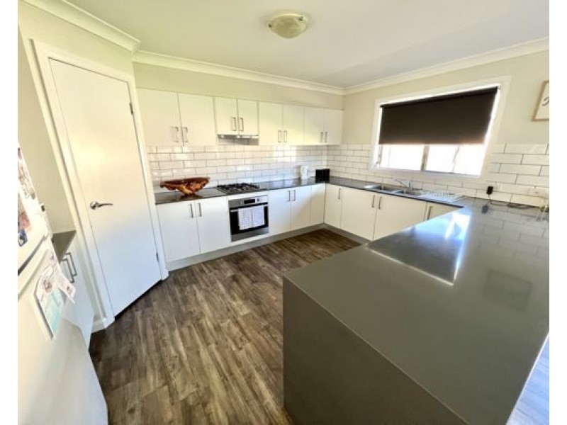 5 Algona Street, Dubbo NSW 2830
