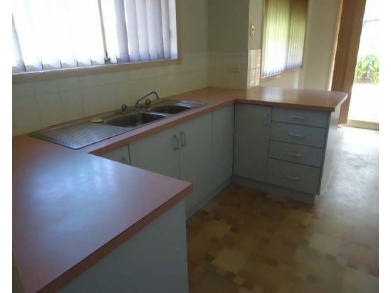 23 Howard Avenue, Dubbo NSW 2830