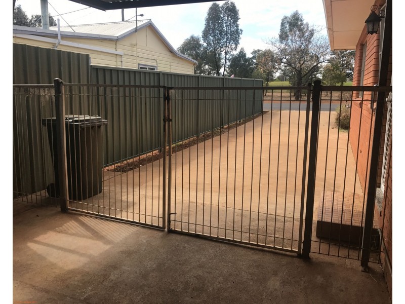 23 Chelmsford Street, Dubbo NSW 2830