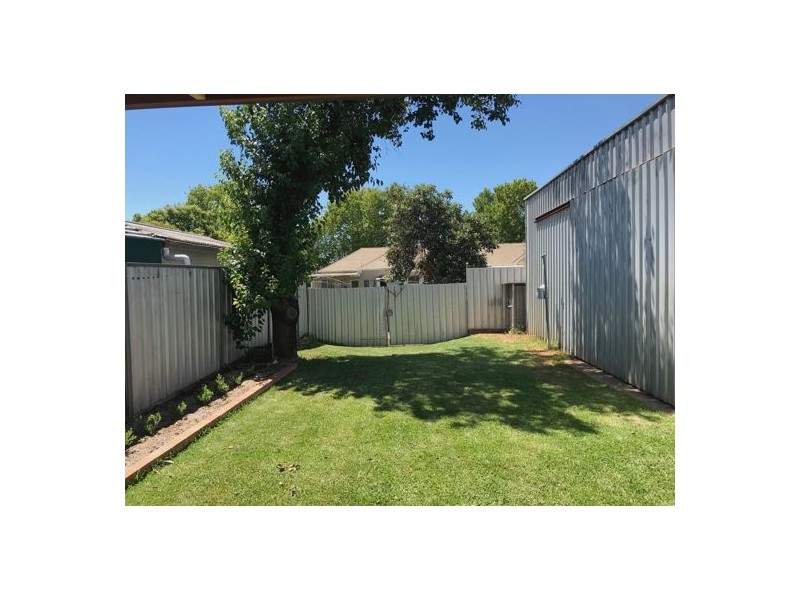 13 Park Street, Dubbo NSW 2830