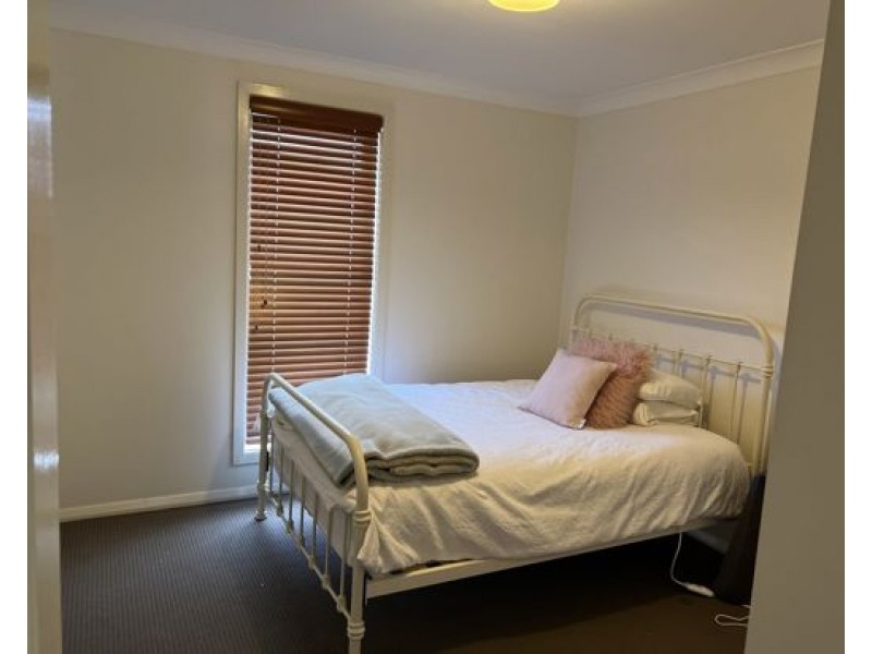 42 Meek Street, Dubbo NSW 2830