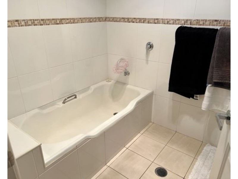 42 Meek Street, Dubbo NSW 2830