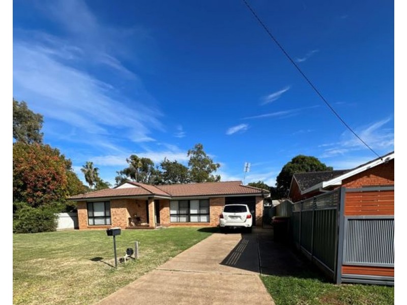 5 Wilga Street, Dubbo NSW 2830