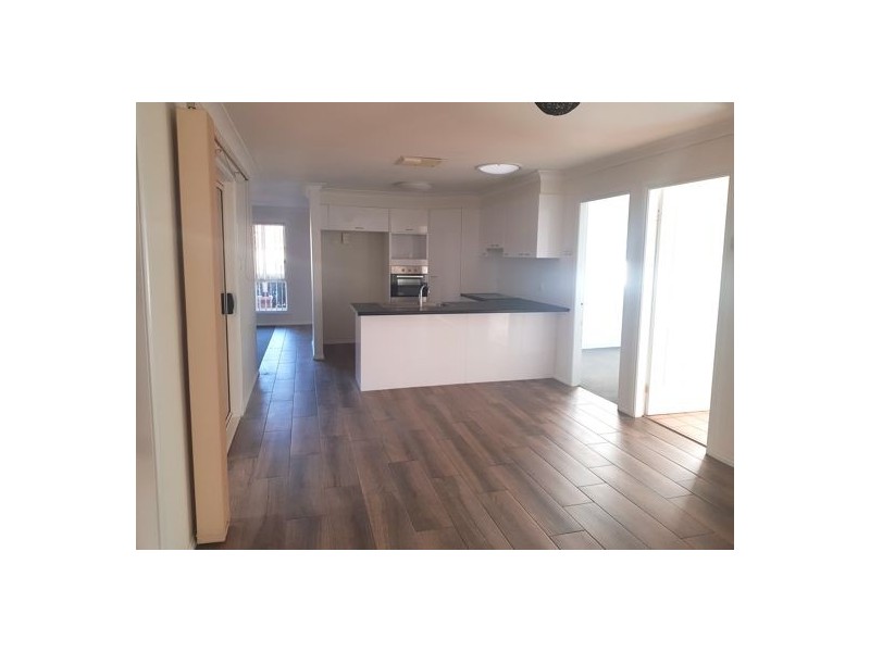 8 Barwon Way, Dubbo NSW 2830