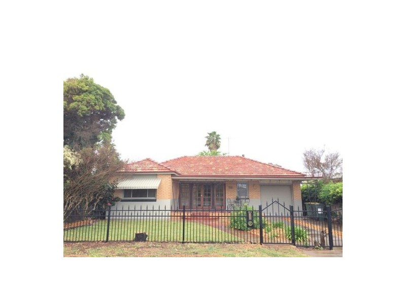 284 Brisbane Street, Dubbo NSW 2830
