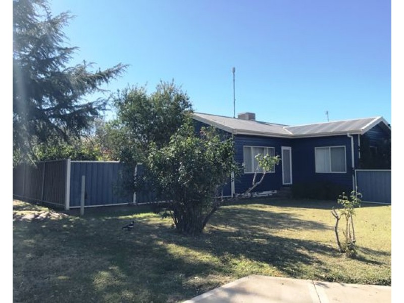 7 Minore Road, Dubbo NSW 2830