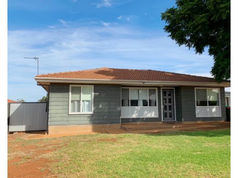 14 Salter Drive, Dubbo NSW 2830