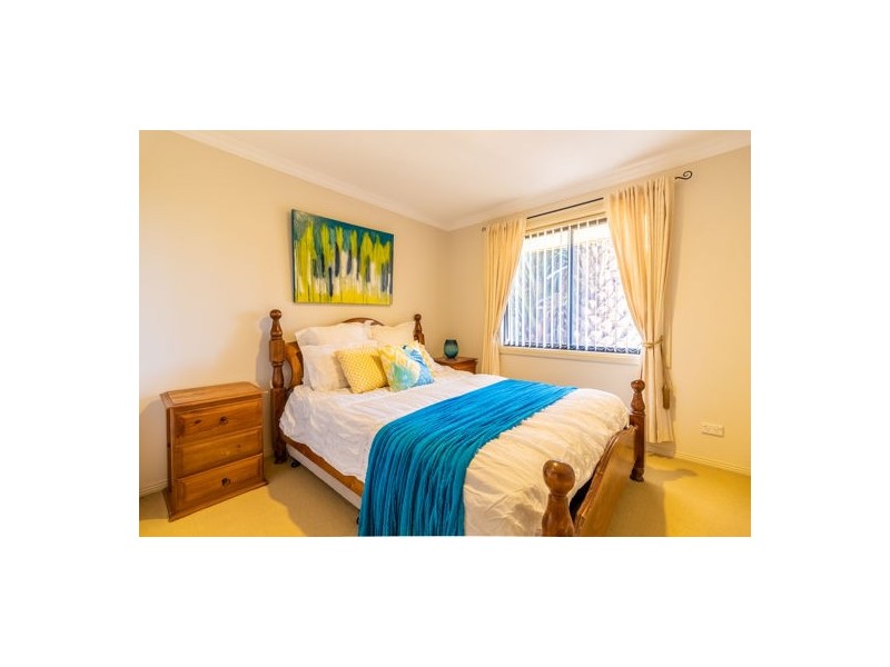 10 Ken McMullen Place, Dubbo NSW 2830