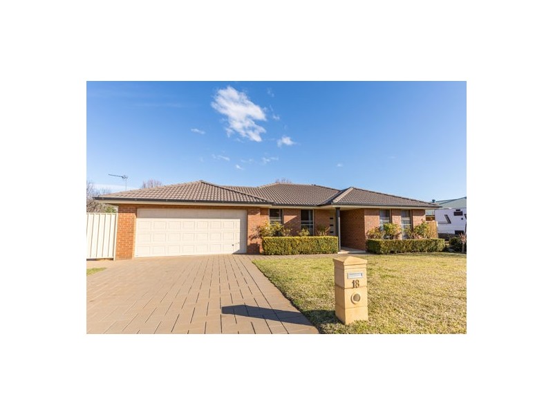 18 Sunvale Avenue, Dubbo NSW 2830