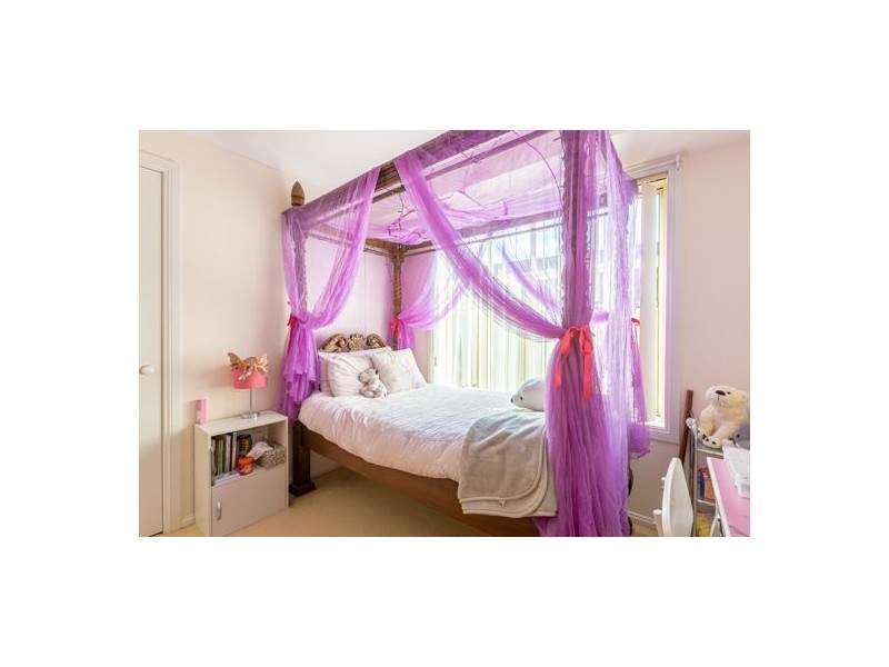 8 Ken McMullen Place, Dubbo NSW 2830