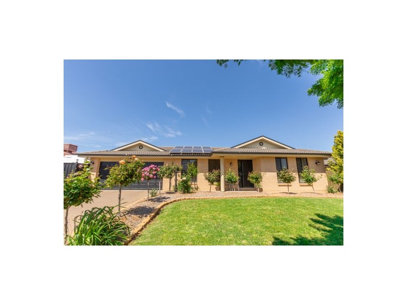 3 Cronin Place, Dubbo NSW 2830