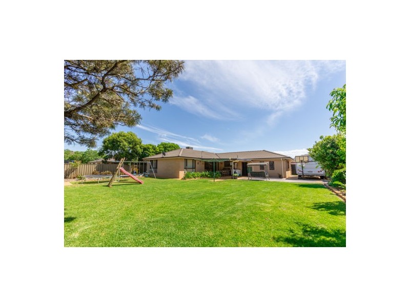 3 Cronin Place, Dubbo NSW 2830