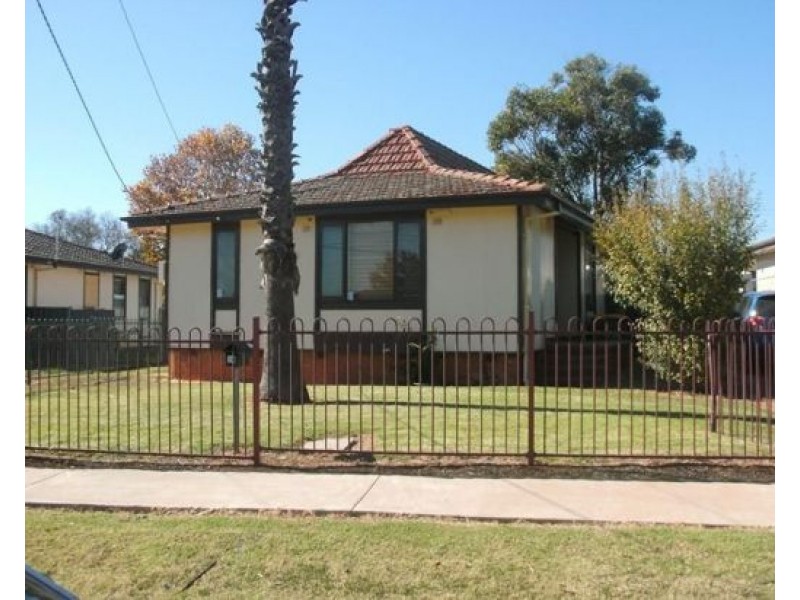 10 Lunar Avenue, Dubbo NSW 2830