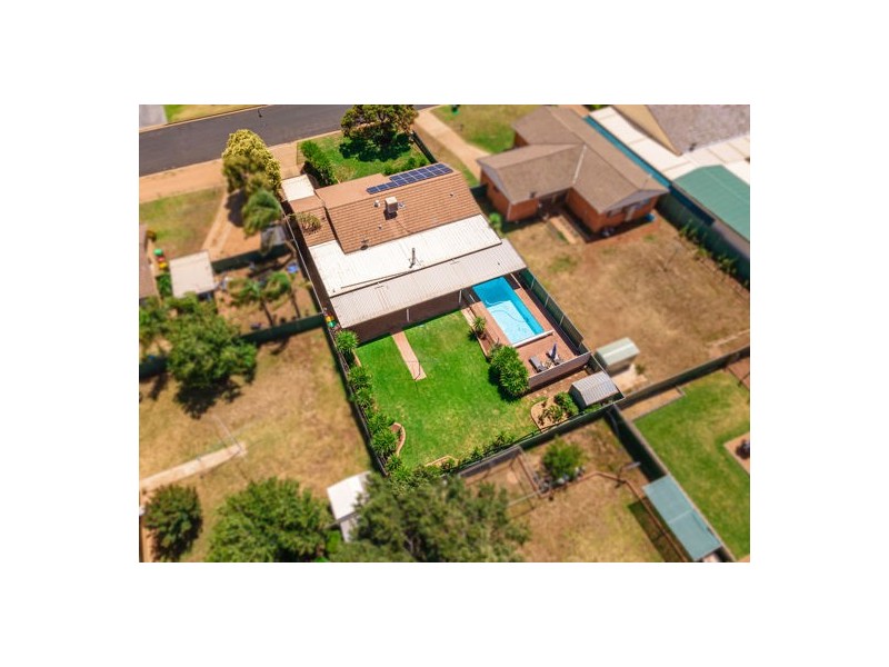 17 Oxley Circle, Dubbo NSW 2830
