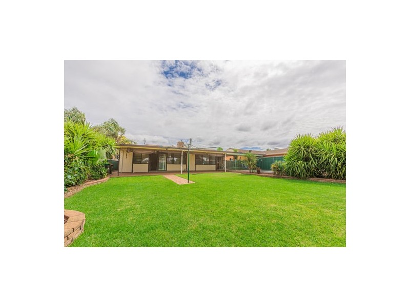 17 Oxley Circle, Dubbo NSW 2830