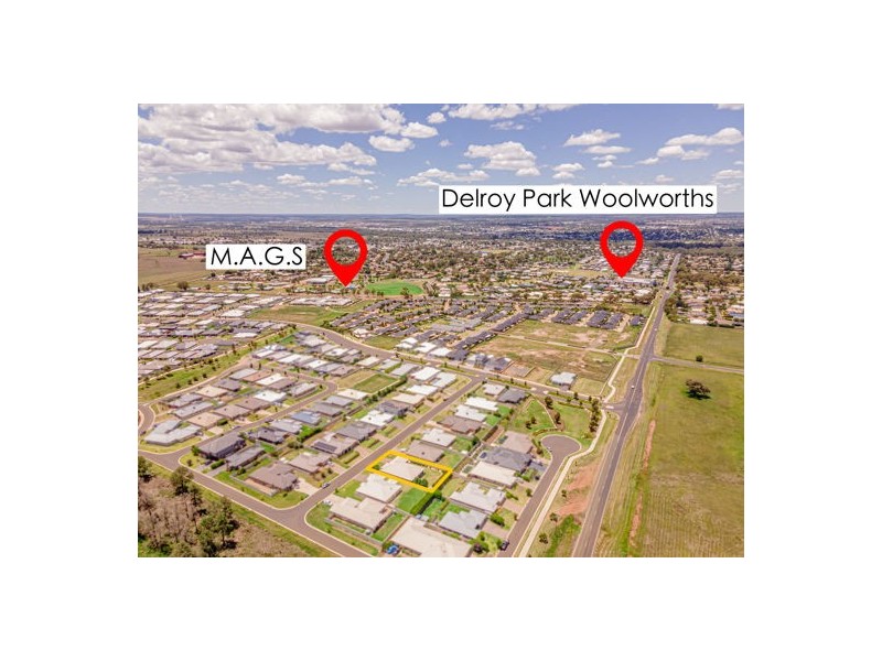 14 Ellenborough Avenue, Dubbo NSW 2830