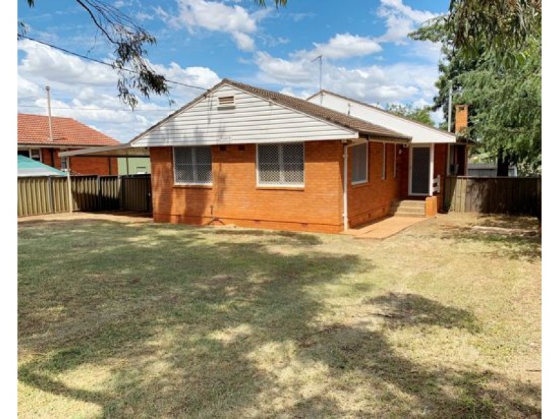 52 Yulong Street, Dubbo NSW 2830