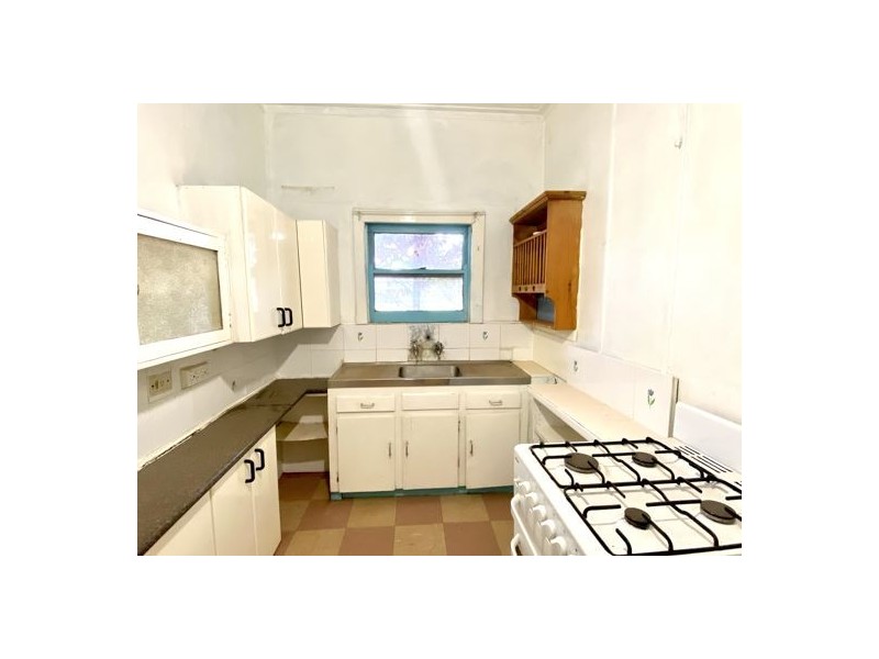 2 Dandaloo Street, Narromine NSW 2821