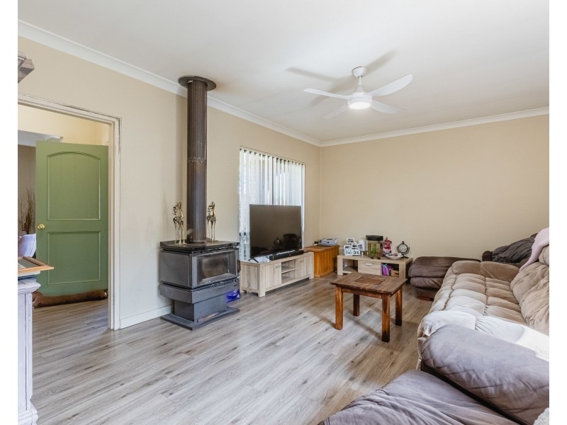 4 Hazelwood Drive, Dubbo NSW 2830