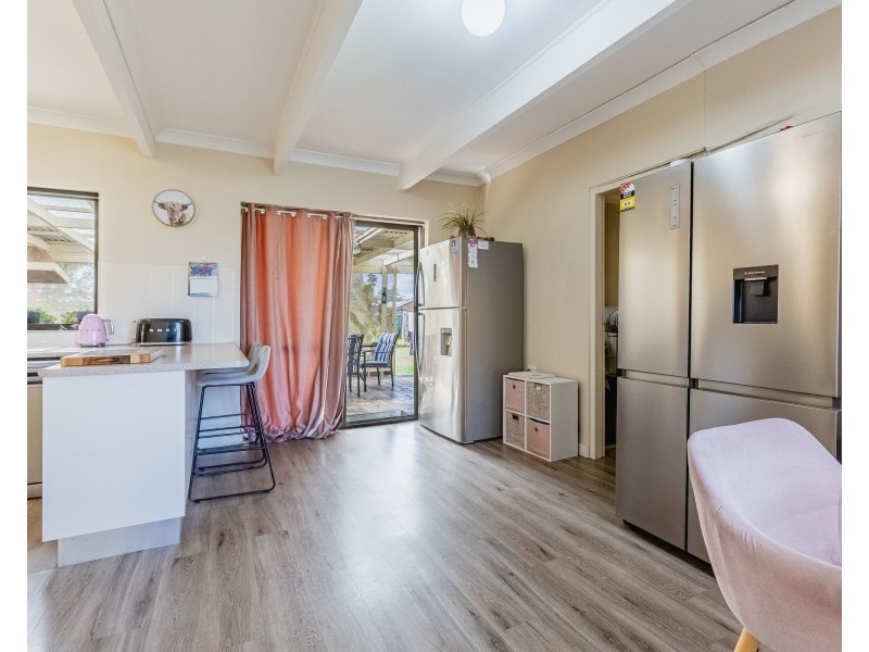 4 Hazelwood Drive, Dubbo NSW 2830