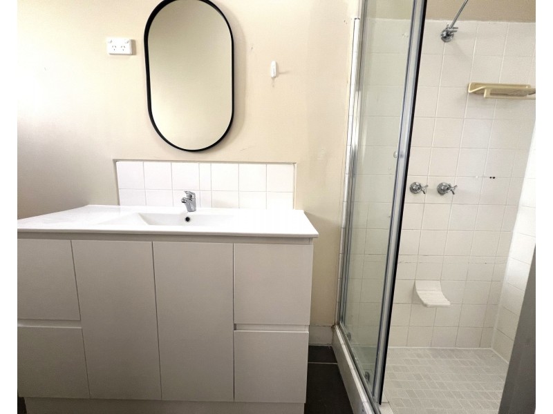 4 Hazelwood Drive, Dubbo NSW 2830