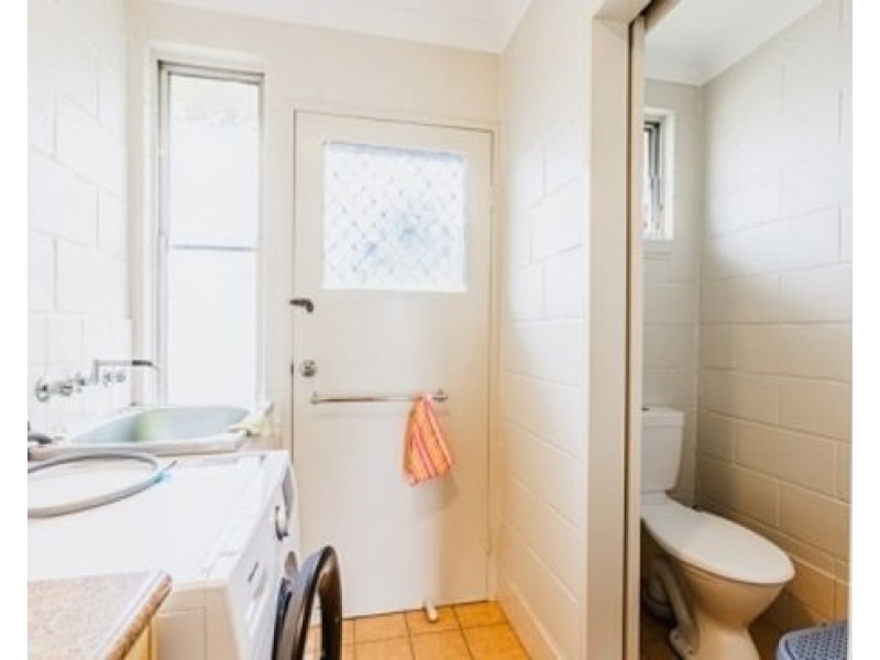 2/9 Samuels Street, Dubbo NSW 2830