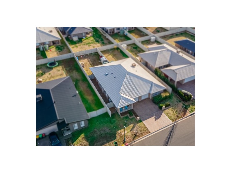 8A Apsley Crescent, Dubbo NSW 2830