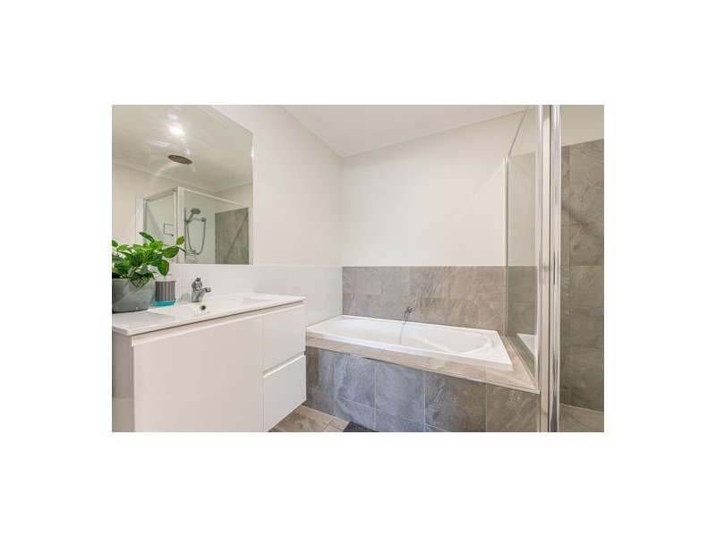 8A Apsley Crescent, Dubbo NSW 2830