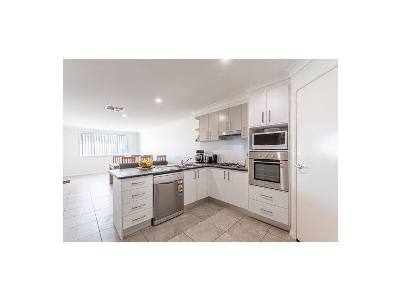 8A Apsley Crescent, Dubbo NSW 2830